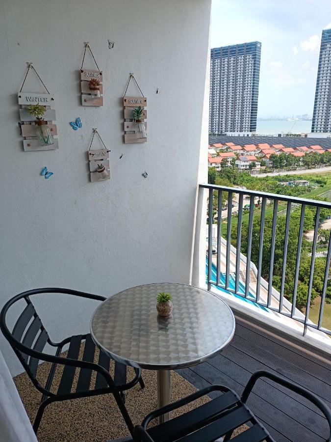 Cozy Seaview 5 Studio Apartment Tanjung Tokong Экстерьер фото